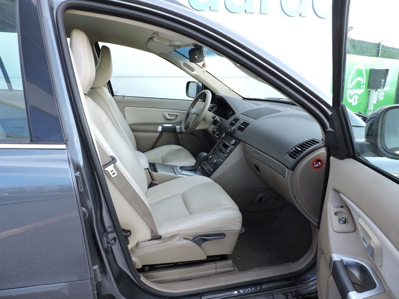 Volvo XC90 D5 Momentum Aut. (7 plazas) - Foto 6