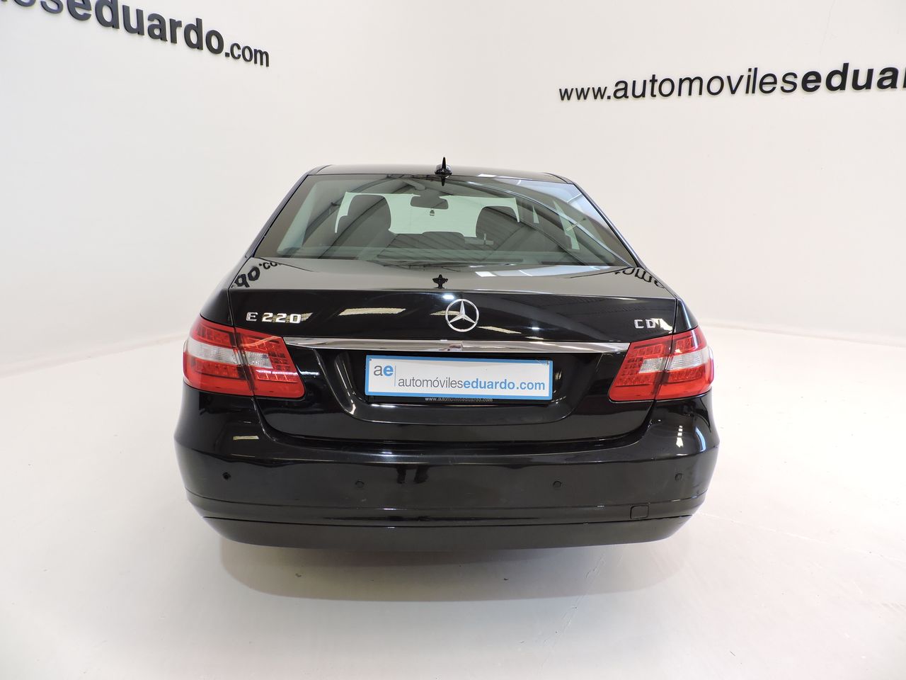 Mercedes Clase E E 220 CDI BlueEFFICIENCY Berlina - Foto 6
