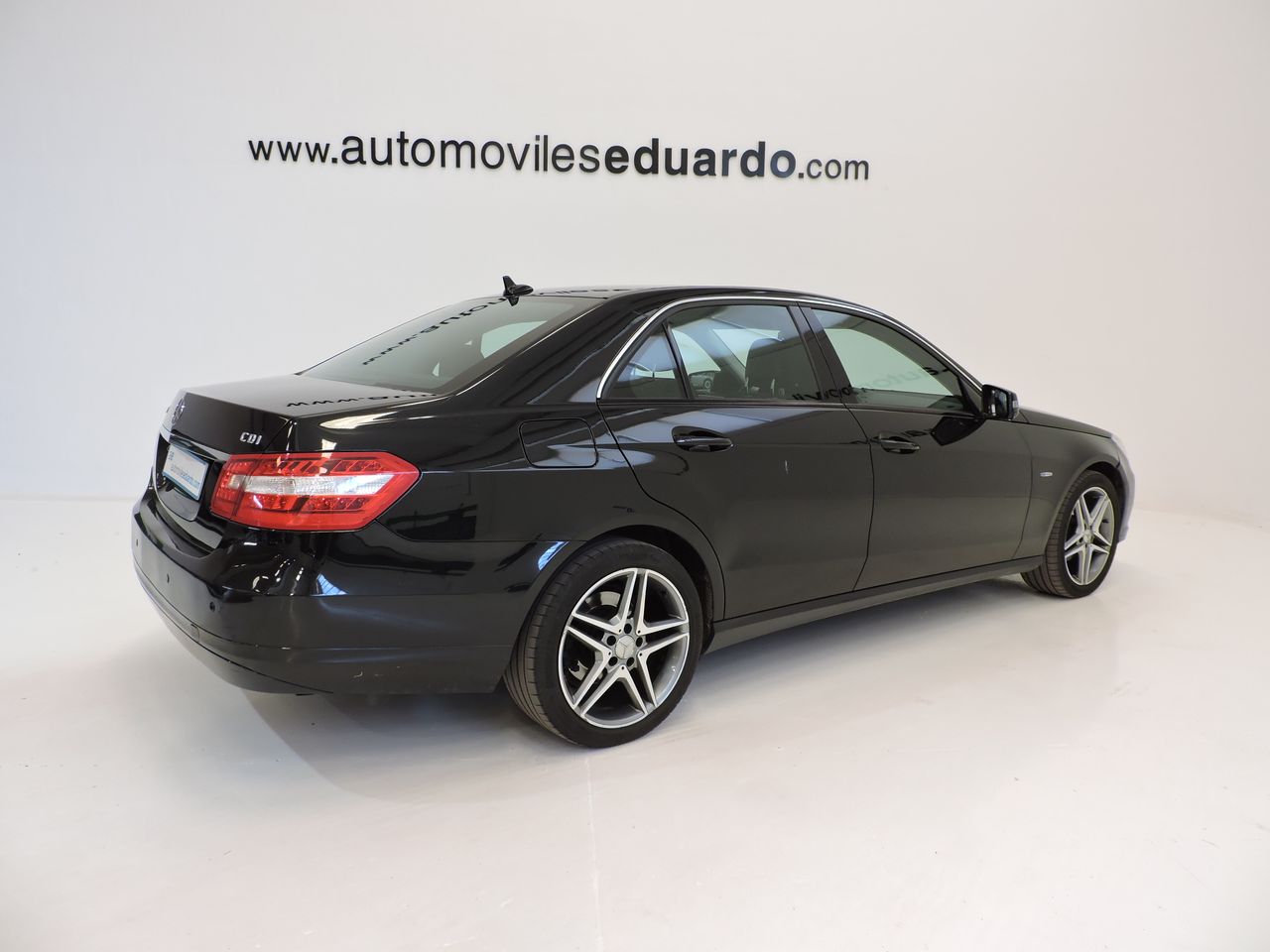 Mercedes Clase E E 220 CDI BlueEFFICIENCY Berlina - Foto 5