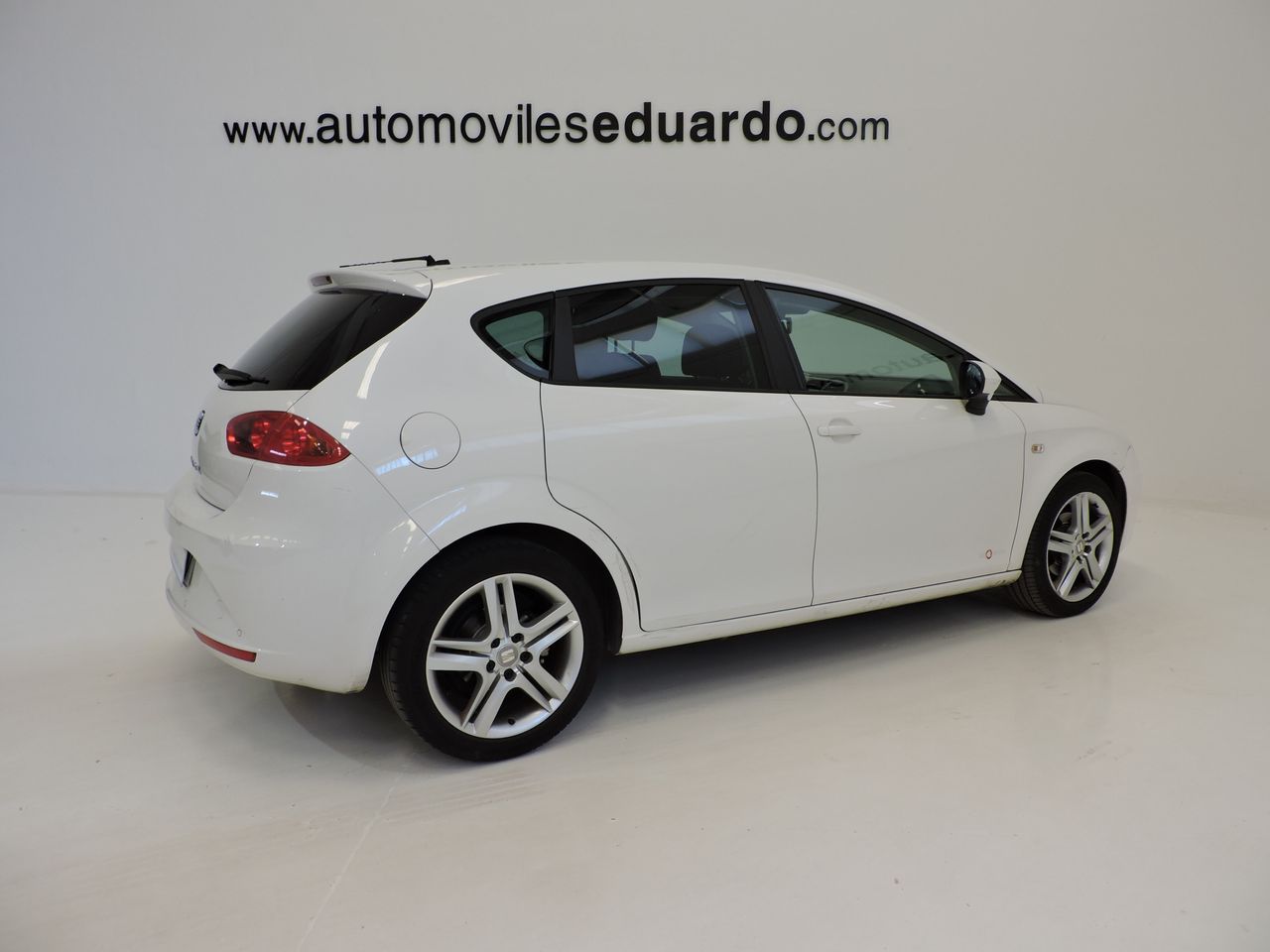 Seat Leon León Style Copa 1.6 TDI CR 105 CV - Foto 5