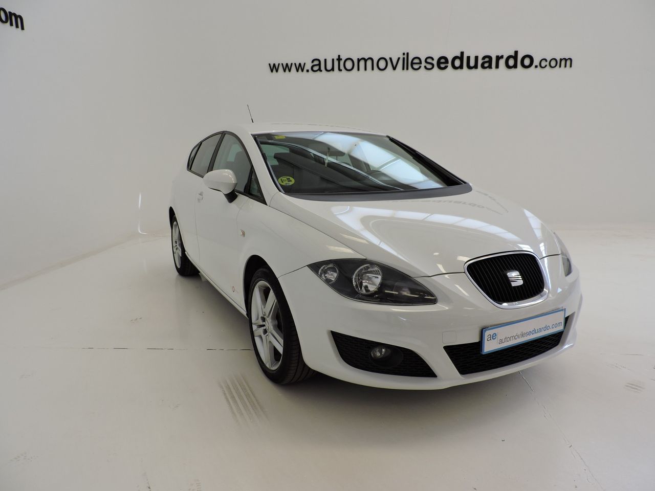 Seat Leon León Style Copa 1.6 TDI CR 105 CV - Foto 4