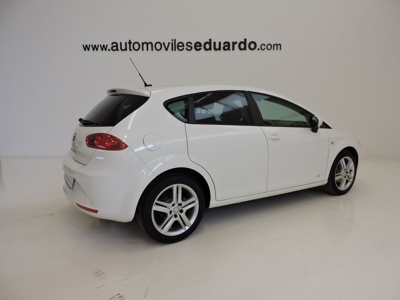 Seat Leon León Style Copa 1.6 TDI CR 105 CV - Foto 5
