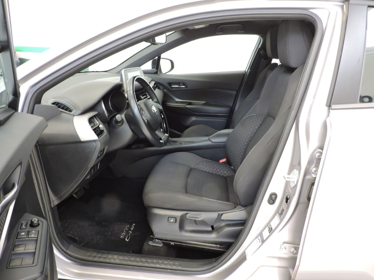 Toyota C-HR C-HR 1.8H (122CV) E-CVT BUSINESS - Foto 9