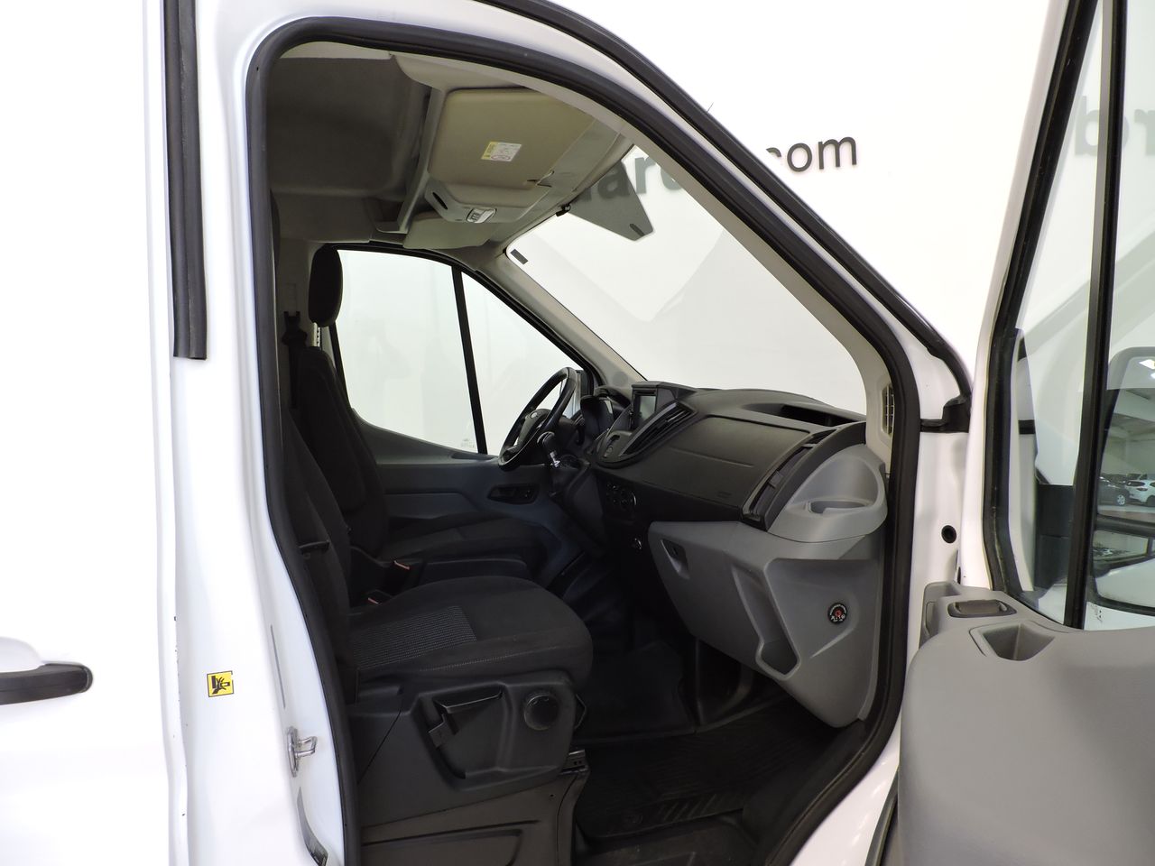 Ford Transit TRANSIT 2T 350M FOU MWB HR DSL 2.0 TDCi L2H2 Trend - Foto 10