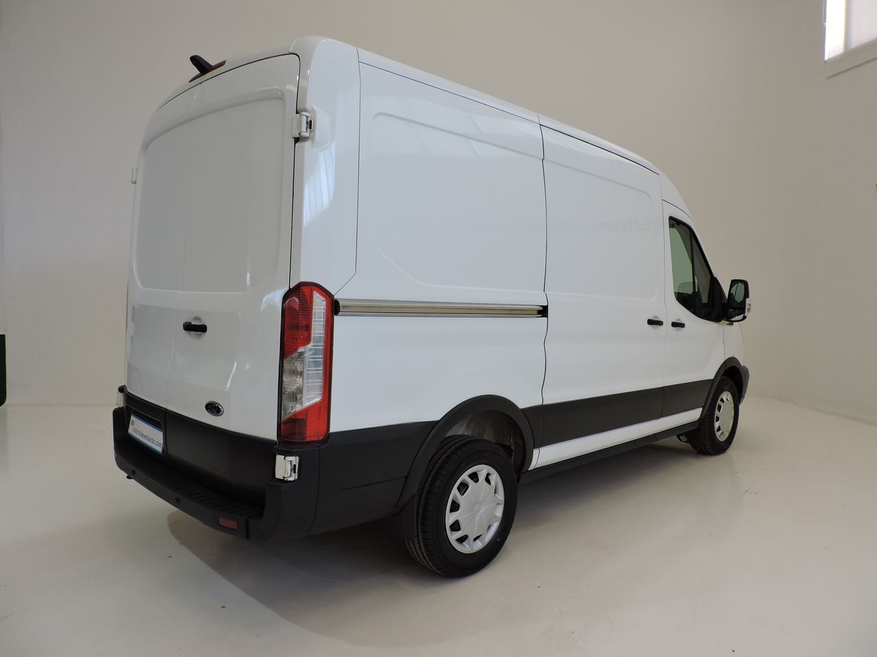 Ford Transit TRANSIT 2T 350M FOU MWB HR DSL 2.0 TDCi L2H2 Trend - Foto 6