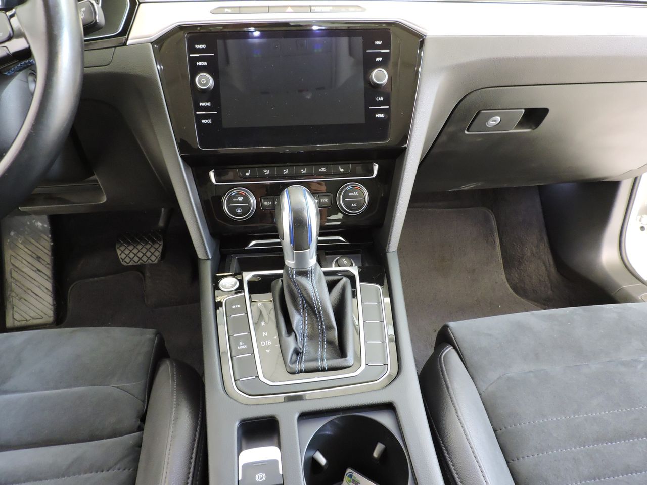 Volkswagen Passat PASSAT 1.4 TSI DSG GTE - Foto 15