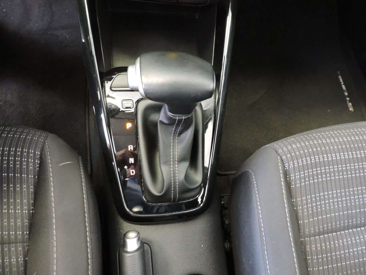 Kia Stonic 1.0 T-GDi MHEV 88 kW (120 CV) Drive DCT - Foto 13