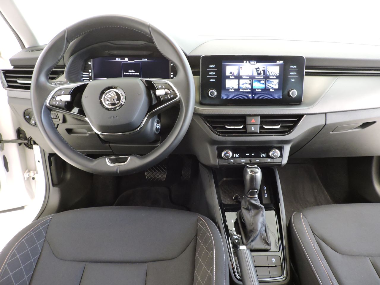Skoda Kamiq Kamiq 1.0 TSI 81 kW - Foto 8