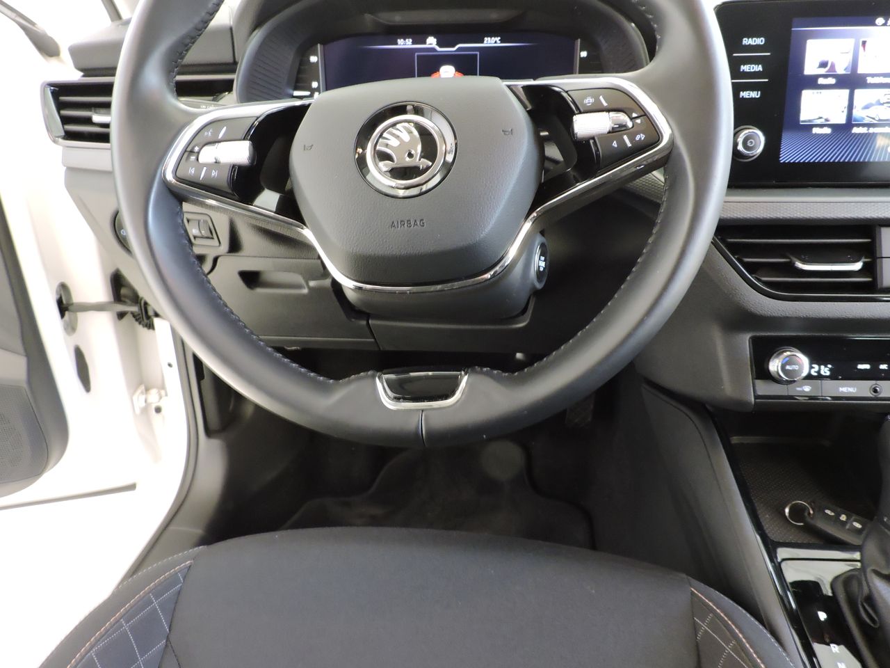 Skoda Kamiq Kamiq 1.0 TSI 81 kW - Foto 12