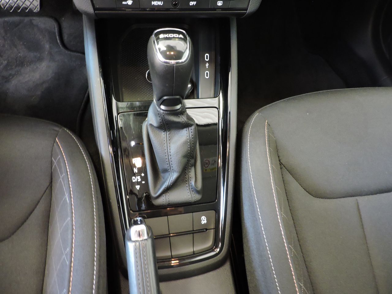 Skoda Kamiq Kamiq 1.0 TSI 81 kW - Foto 13