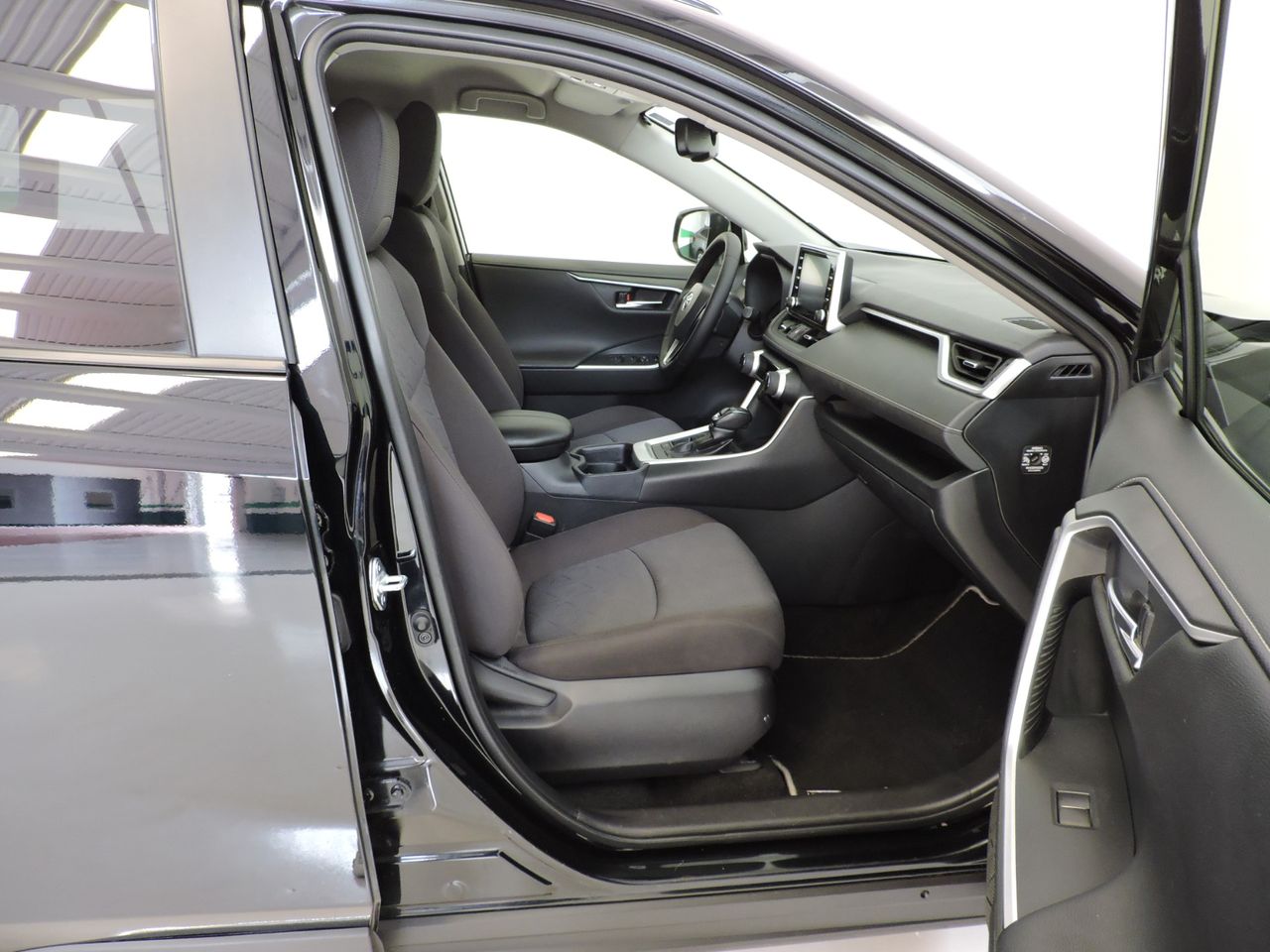 Toyota Rav4 RAV4 Hybrid 220H 4x2 Business - Foto 10