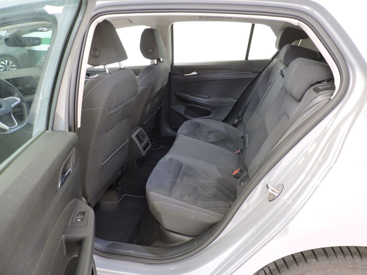 Volkswagen Golf Golf Life 1.5 eTSI 96 kW - Foto 14
