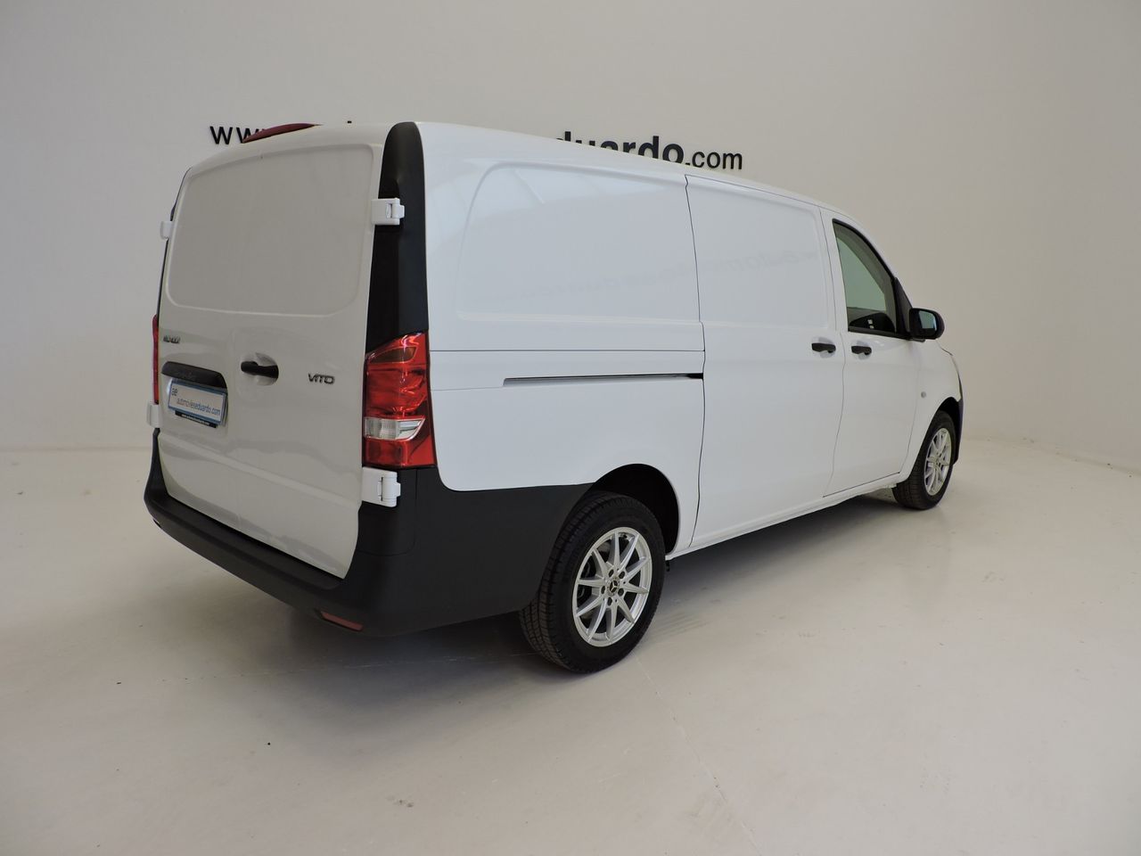 Mercedes Vito FURGON 110CDI BASE EXTRALARGA - Foto 5