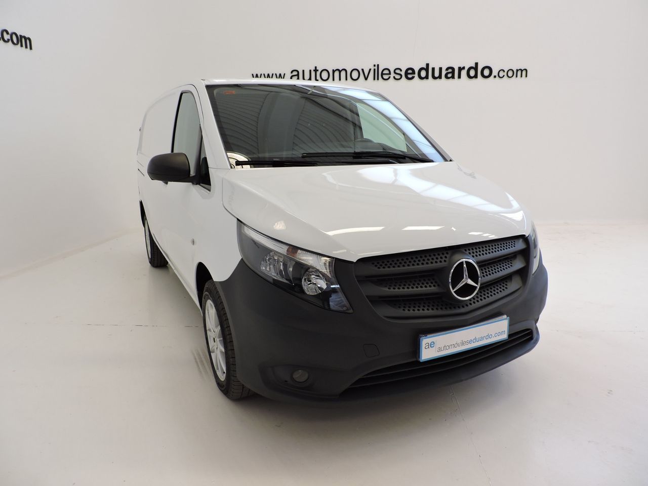 Mercedes Vito FURGON 110CDI BASE EXTRALARGA - Foto 4