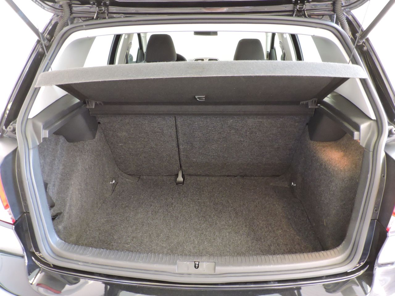 Volkswagen Golf 5p Advance 2.0 TDI 110 CV DPF CR - Foto 13