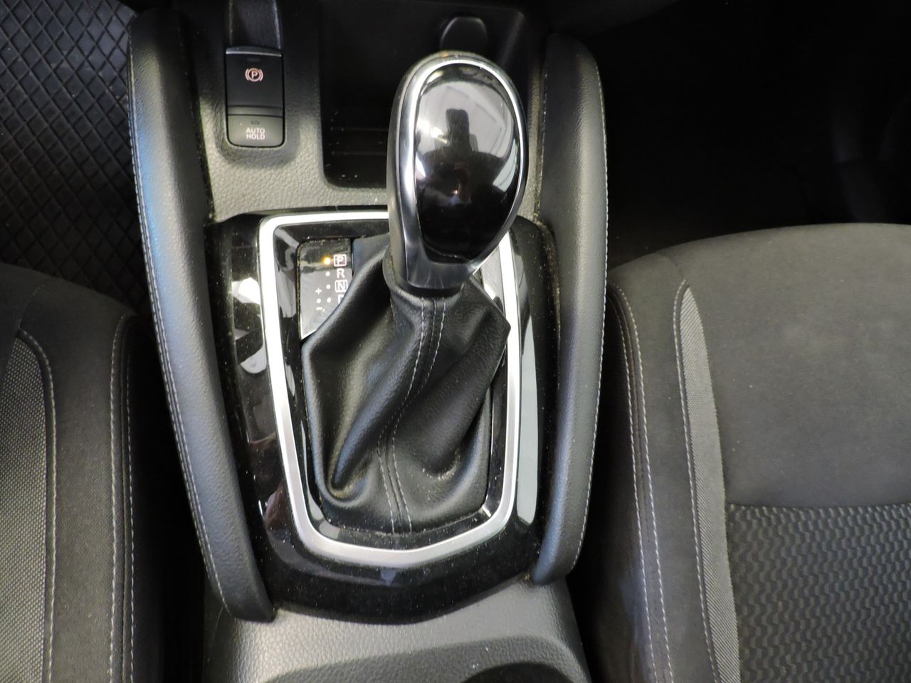 Nissan Qashqai Acenta dCi 85 kW - Foto 13