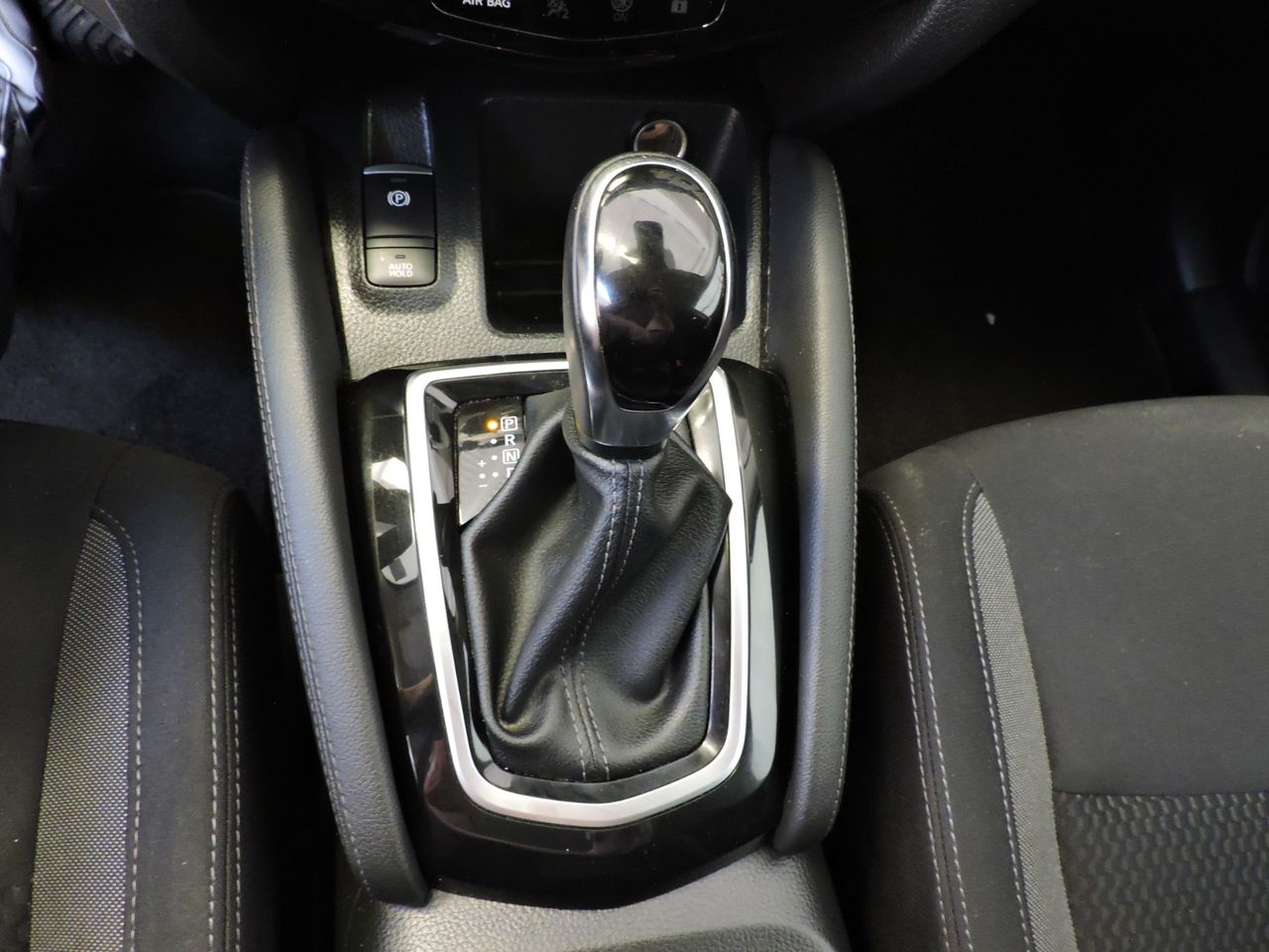 Nissan Qashqai Acenta dCi 85 kW - Foto 13
