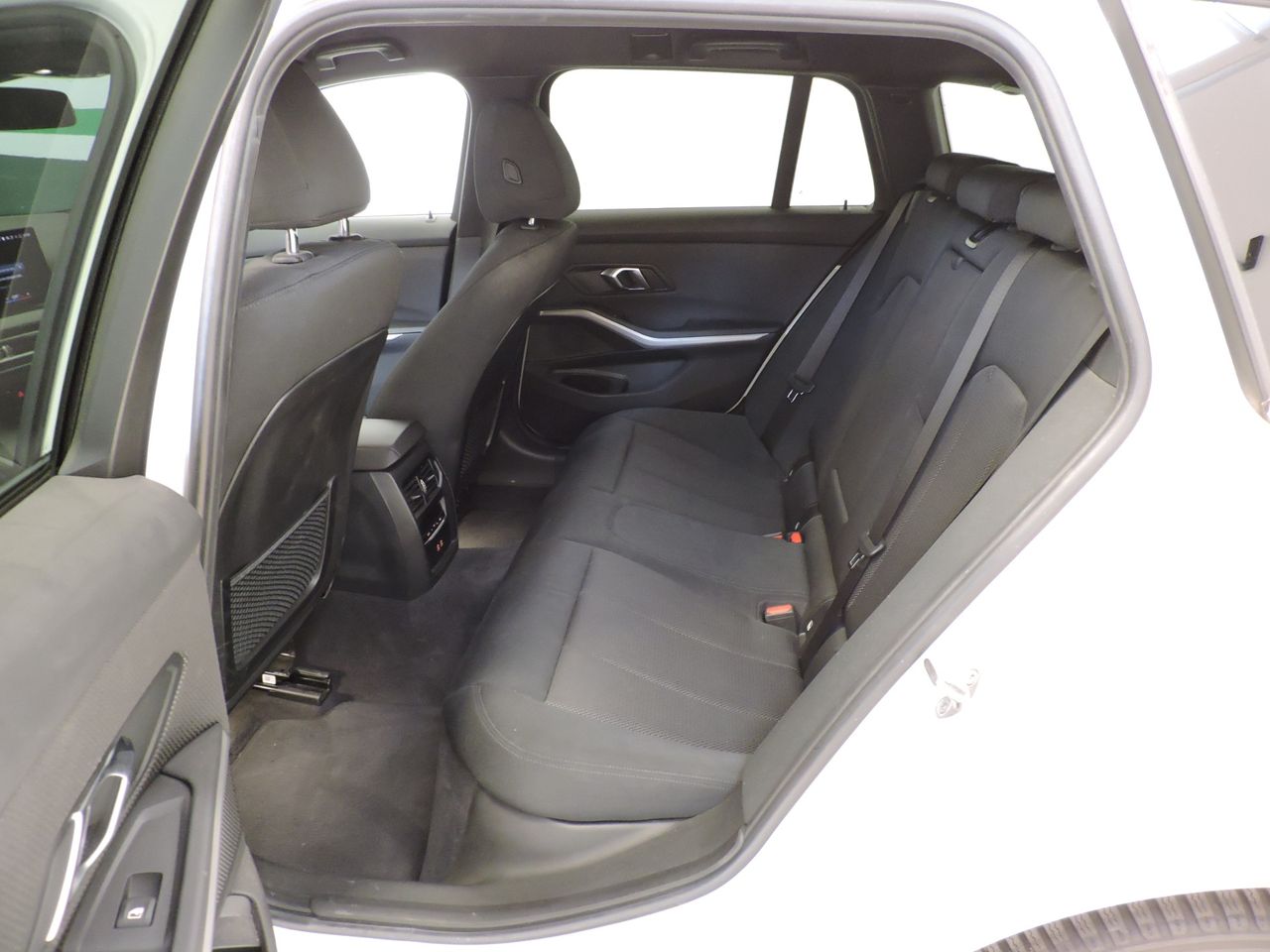 BMW Serie 3 320d Touring - Foto 11