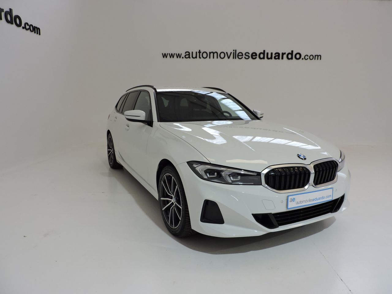 BMW Serie 3 320d Touring - Foto 4