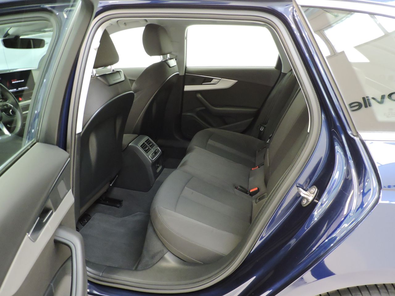 Audi A4 Avant S line 35 TDI 120 kW - Foto 11