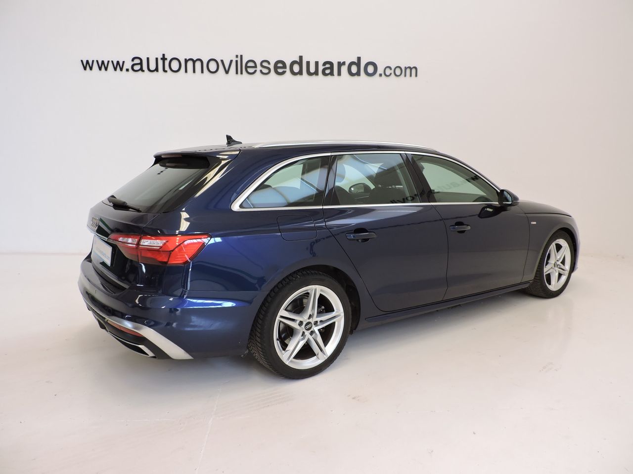 Audi A4 Avant S line 35 TDI 120 kW - Foto 5
