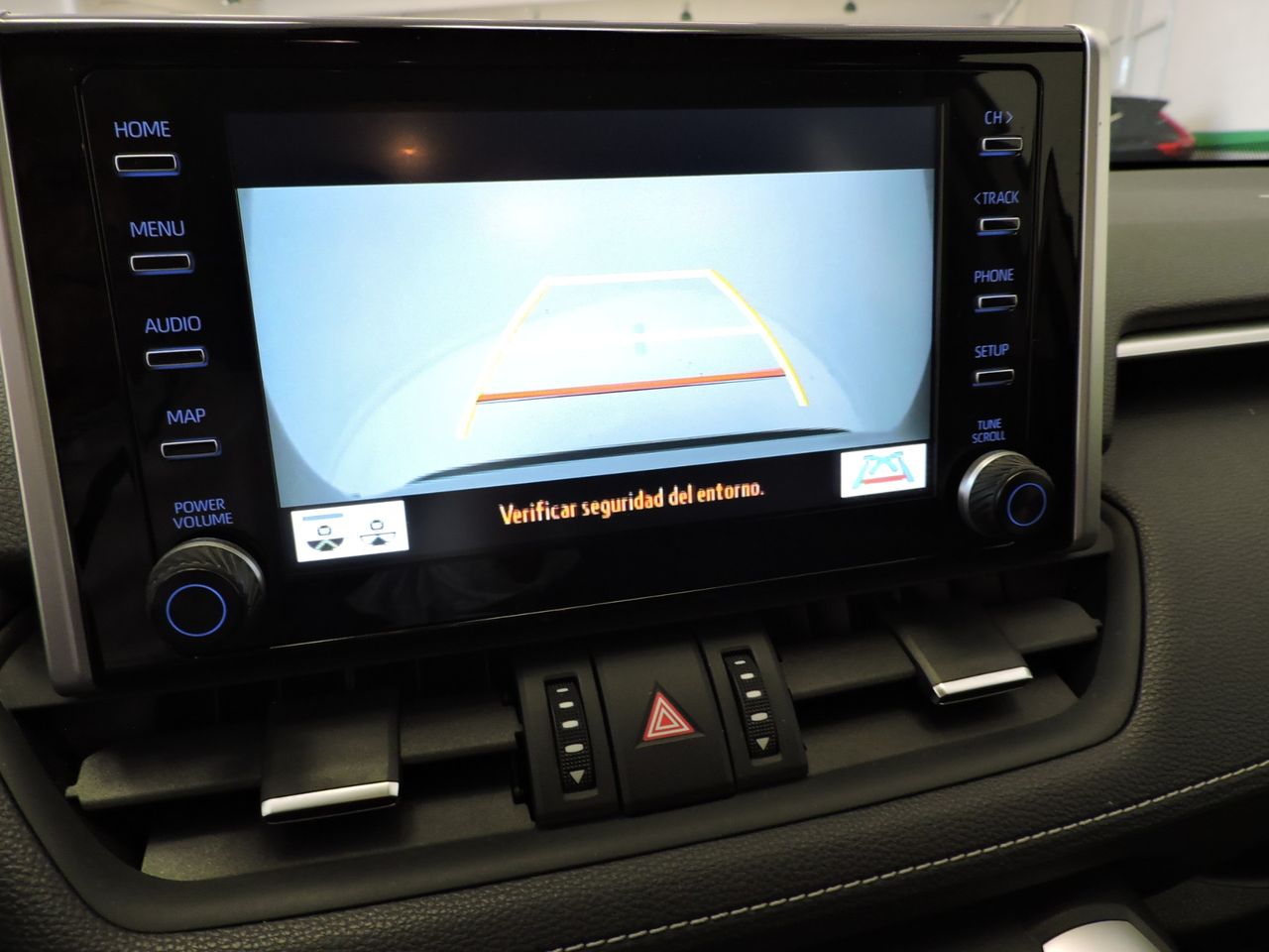 Toyota Rav4 Hybrid 220H 4x2 Advance - Foto 13