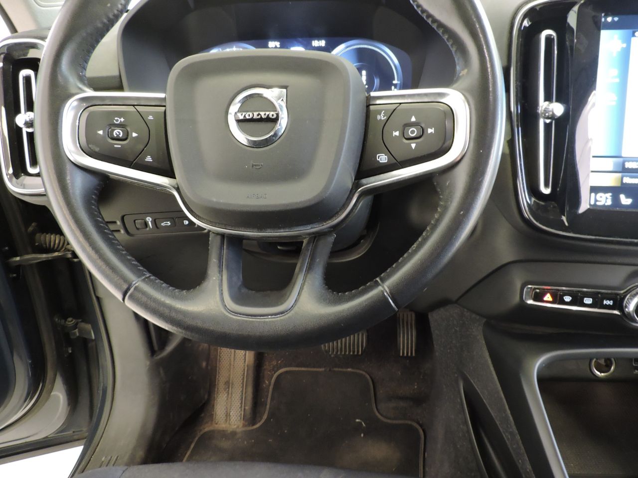 Volvo XC40 Recharge PHEV T4 Inscription Expression - Foto 12