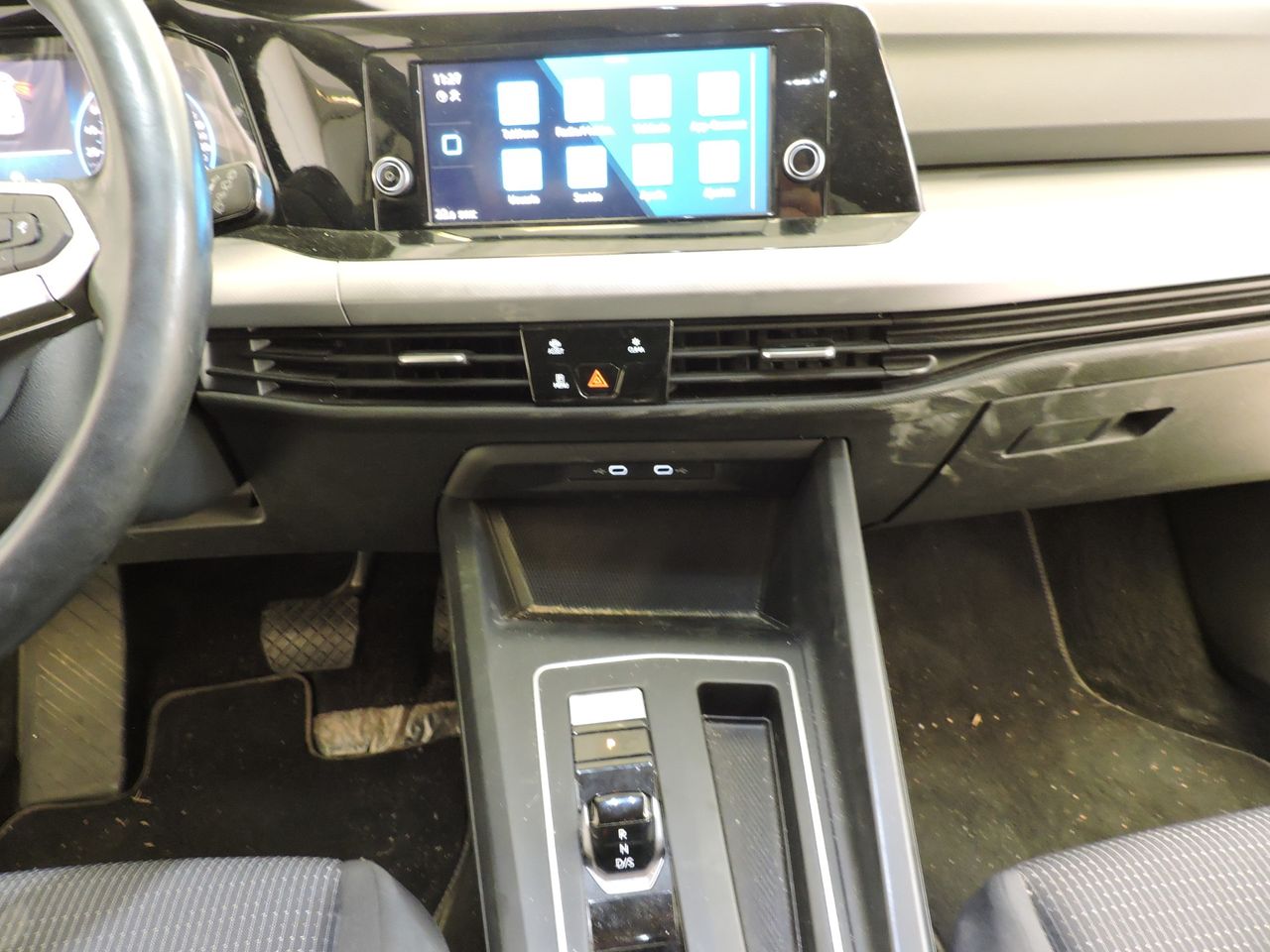 Volkswagen Golf 1.0 eTSI 81 kW - Foto 14