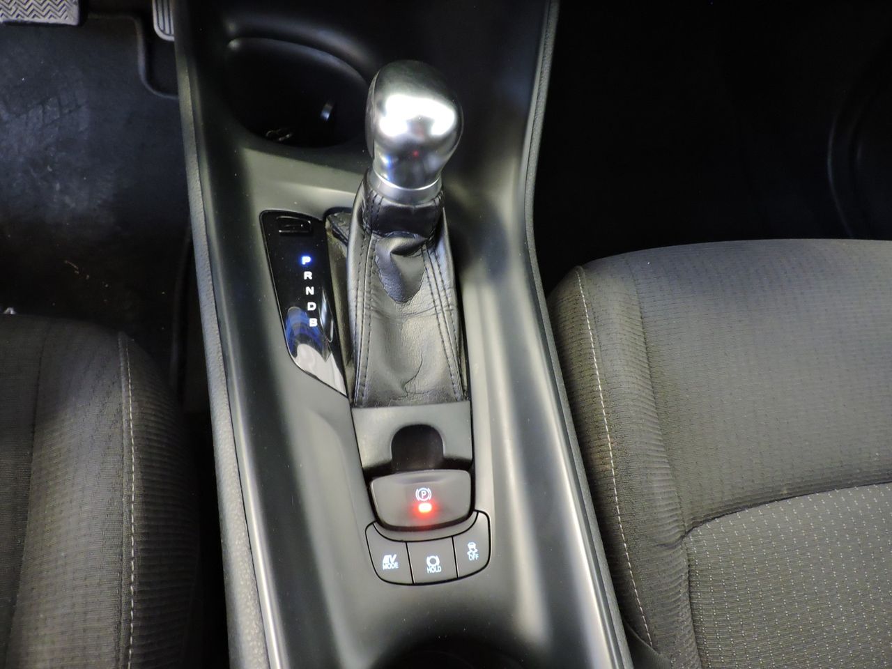 Toyota C-HR Hybrid Advance - Foto 13