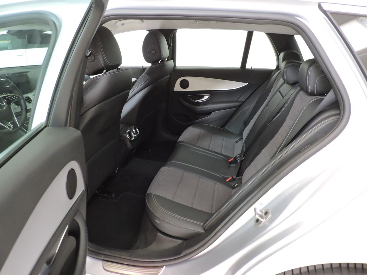 Mercedes Clase E E 220 d Estate - Foto 11