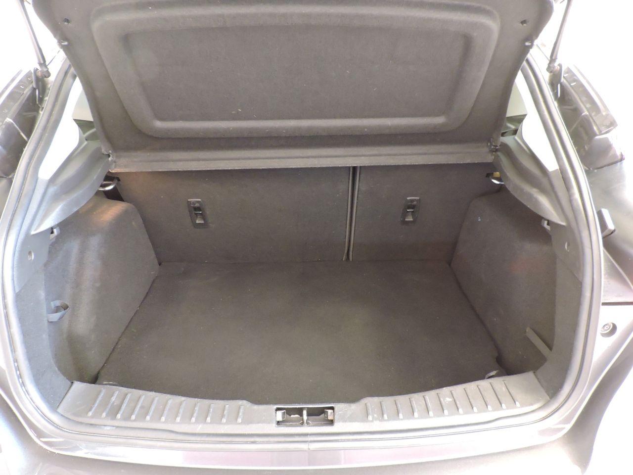 Ford Focus Berlina Titanium 1.0 EcoBoost 92 kW - Foto 16