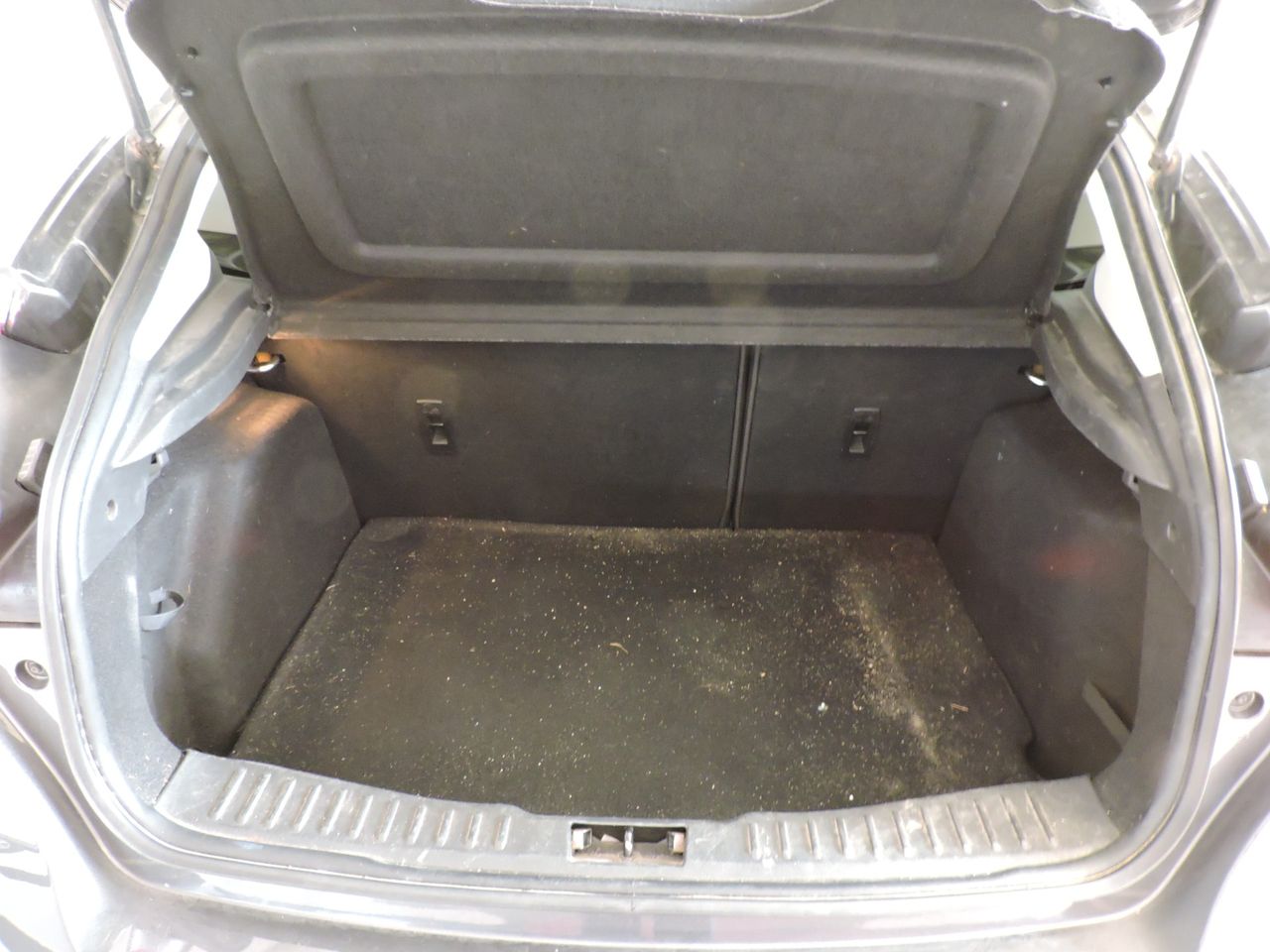 Ford Focus Berlina Titanium 1.0 EcoBoost 92 kW - Foto 16