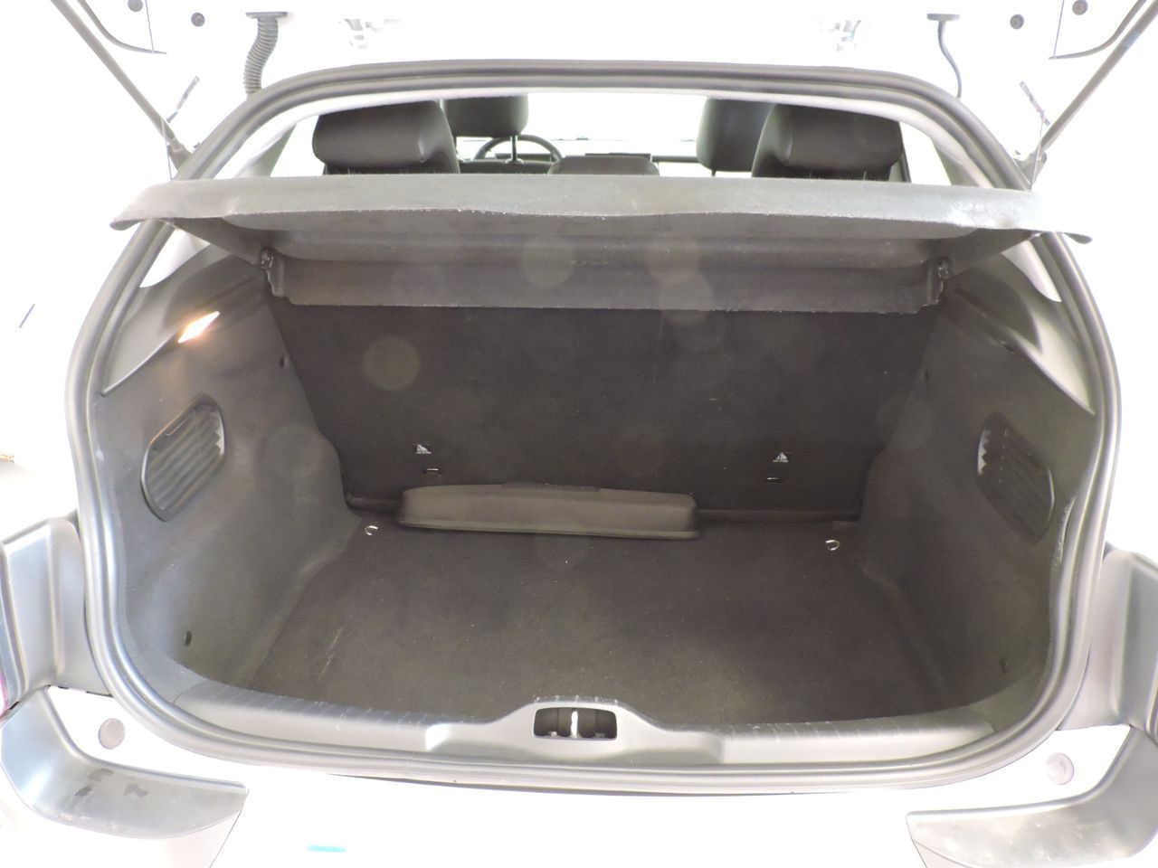 Citroën C4 Cactus BlueHDi 100 S&S Shine Edition - Foto 16