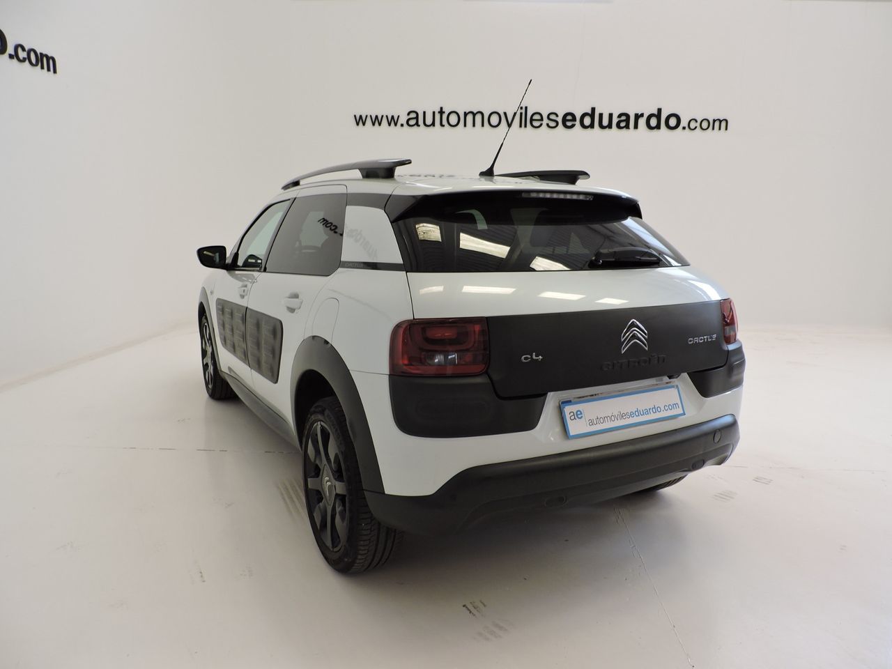Citroën C4 Cactus BlueHDi 100 S&S Shine Edition - Foto 7