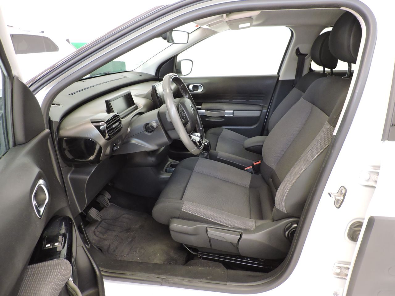 Citroën C4 Cactus BlueHDi 100 S&S Shine Edition - Foto 9