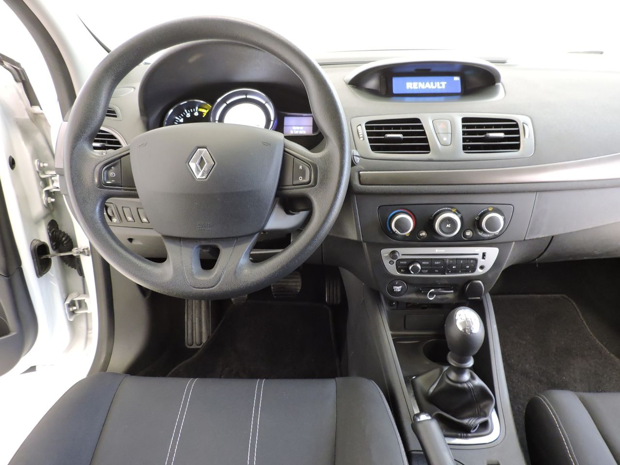 Renault Megane Berlina Life Energy TCe 115 S&S eco2 - Foto 8