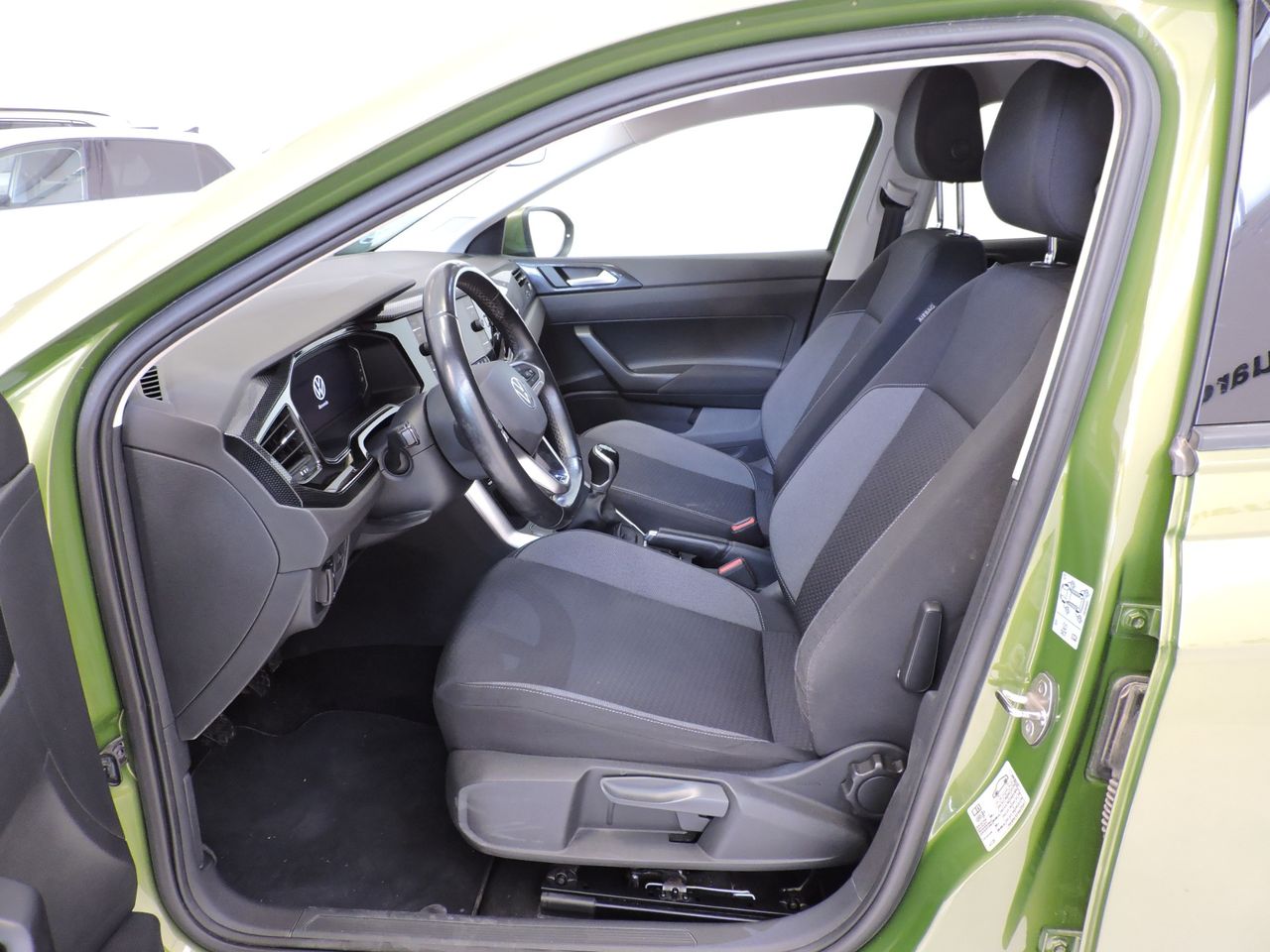 Volkswagen Taigo Life 1.0 TSI 70 kW - Foto 9