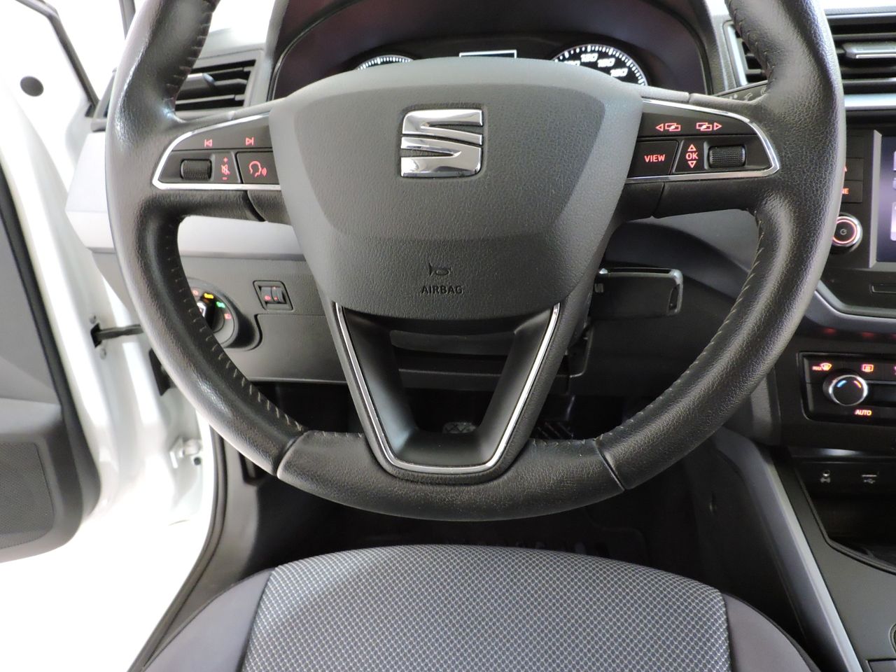 Seat Arona 1.0 TSI 70 kW - Foto 14