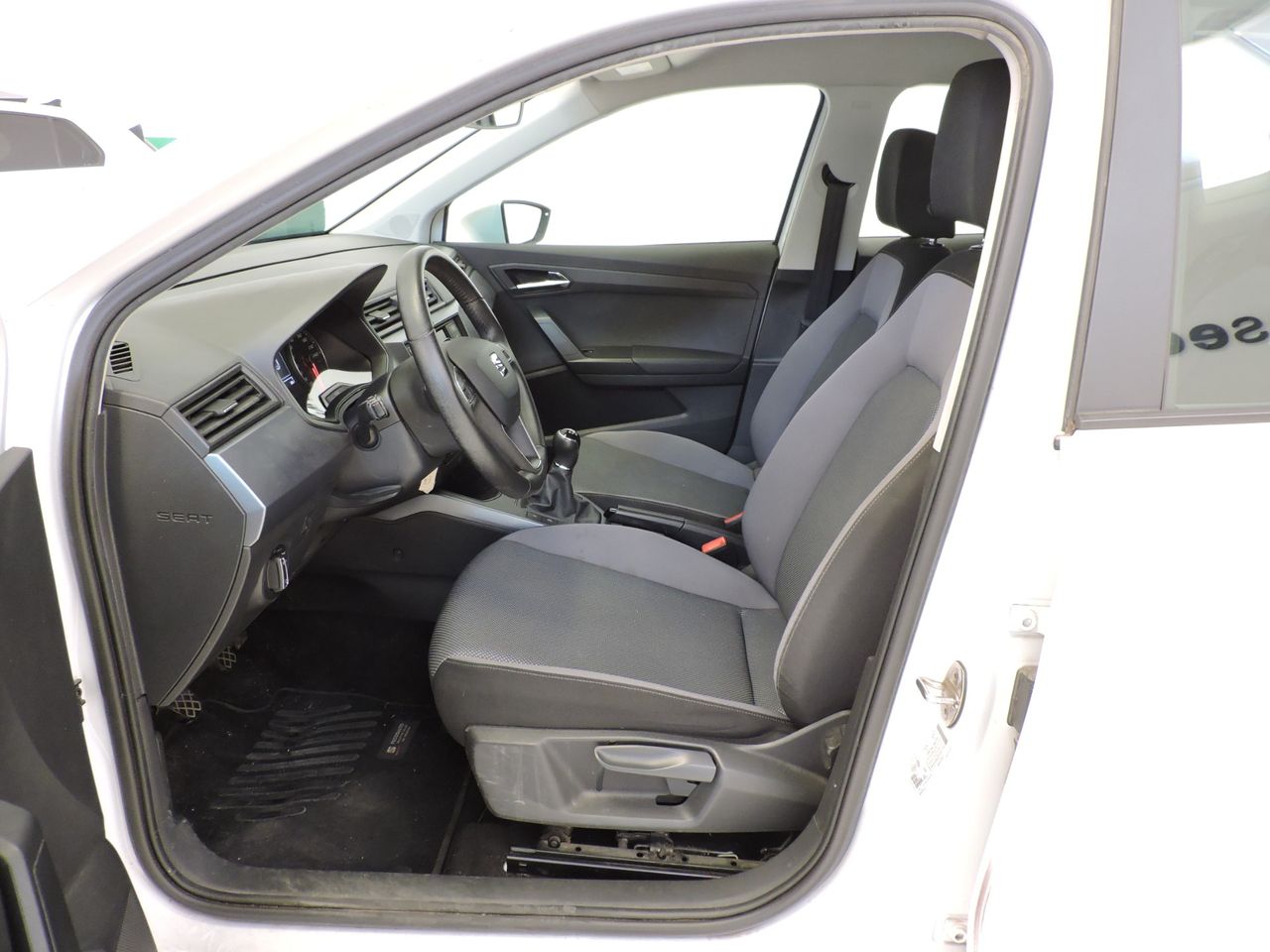 Seat Arona 1.0 TSI 70 kW - Foto 9