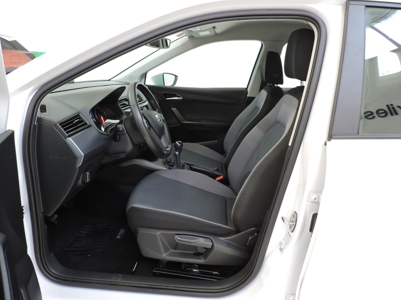Seat Arona 1.0 TSI 70 kW - Foto 11