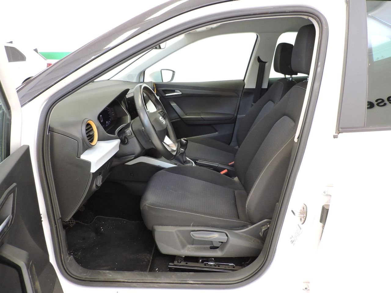 Seat Arona 1.0 TSI 81 kW - Foto 9