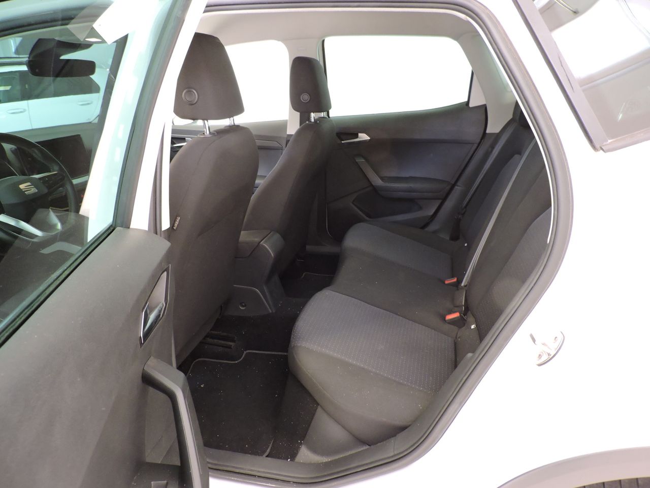 Seat Arona 1.0 TSI 81 kW - Foto 11