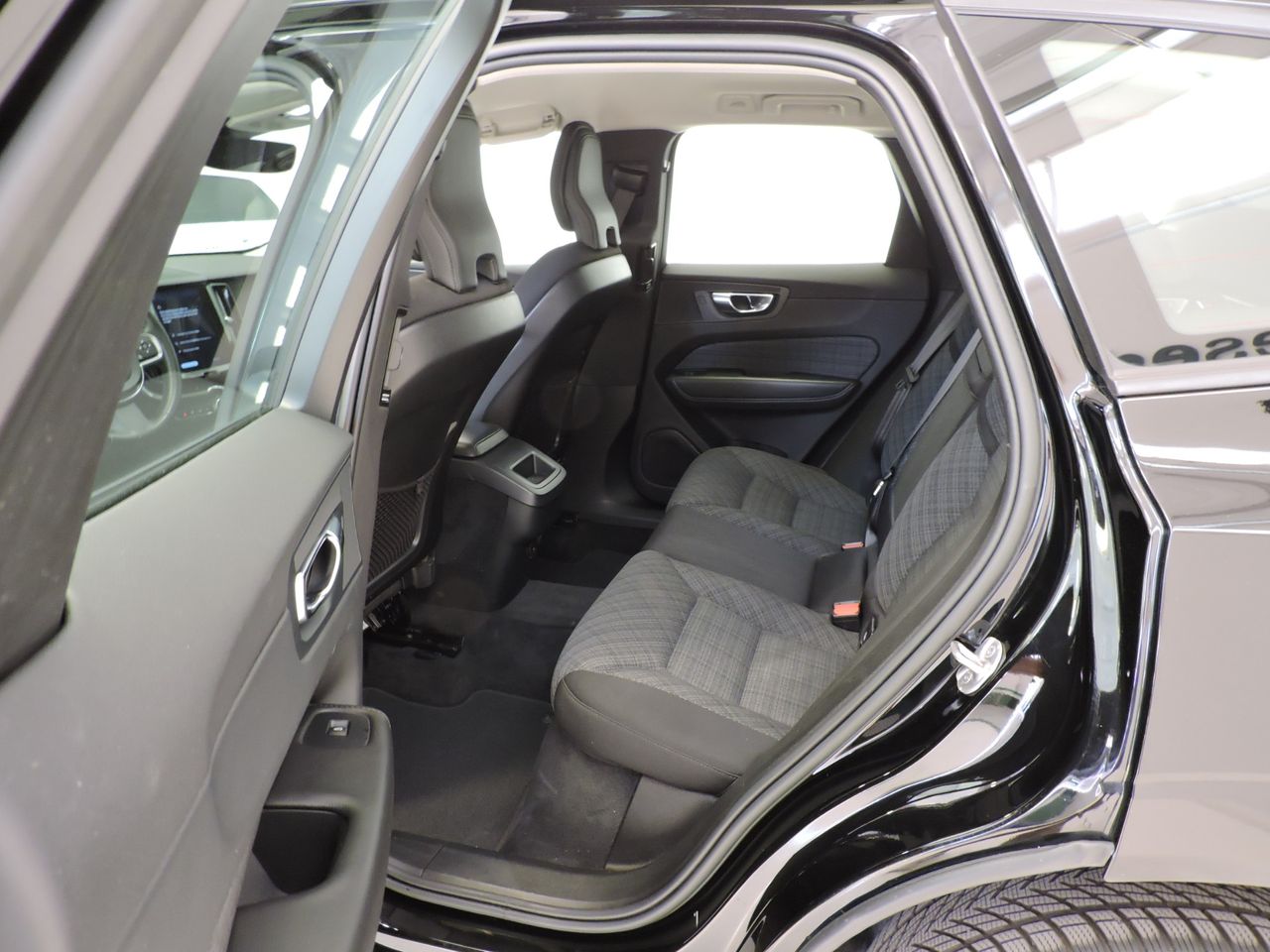 Volvo XC60 Core B4 Diesel AWD - Foto 9