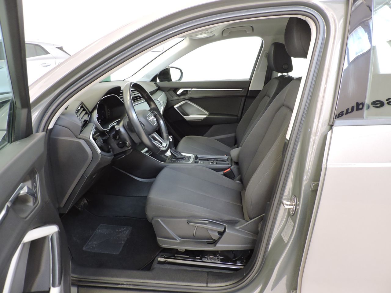 Audi Q3 40 TDI quattro S tronic - Foto 9