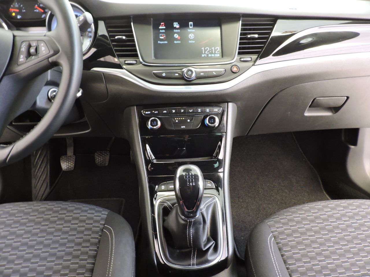 Opel Astra Sports Tourer Dynamic 1.4 Turbo 110 kW - Foto 14
