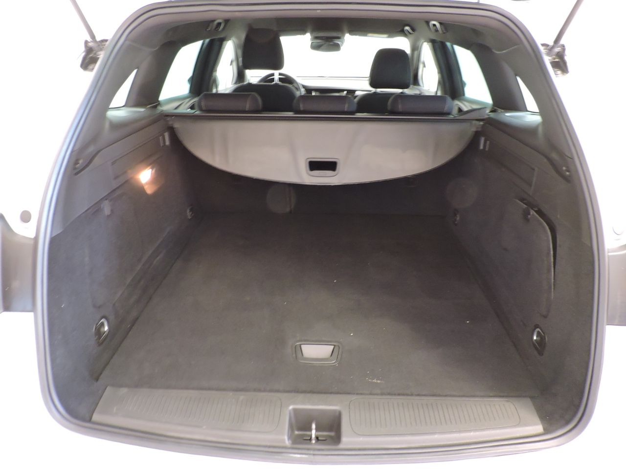 Opel Astra Sports Tourer Dynamic 1.4 Turbo 110 kW - Foto 15