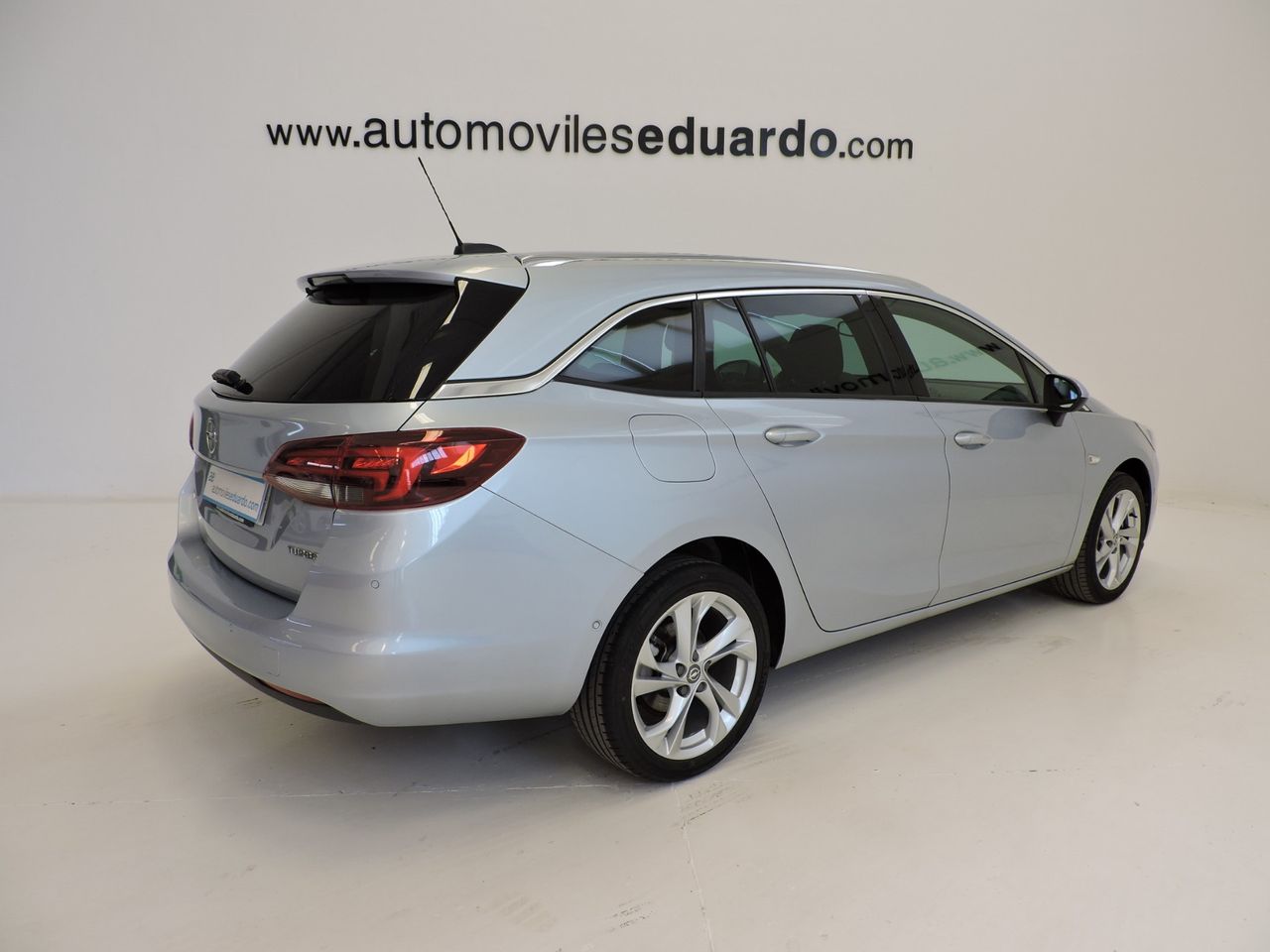 Opel Astra Sports Tourer Dynamic 1.4 Turbo 110 kW - Foto 5