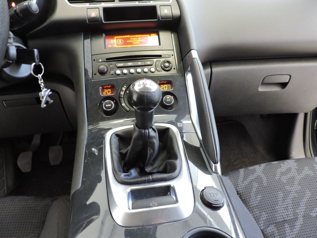 Peugeot 3008 Style 1.6 VTi 120 - Foto 12