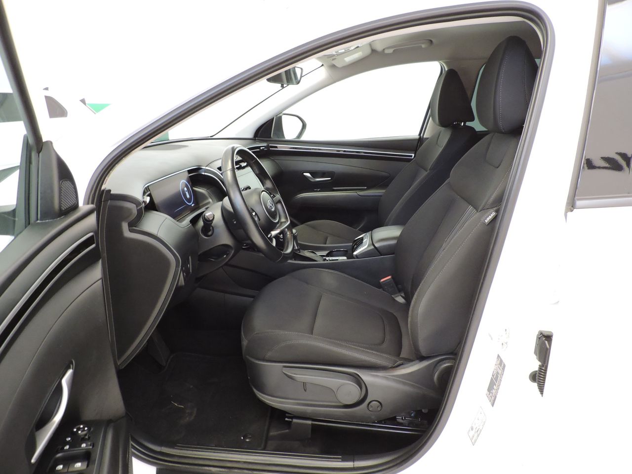 Hyundai Tucson Maxx Híbrido 1.6 T-GDI HEV 169 kW - Foto 9