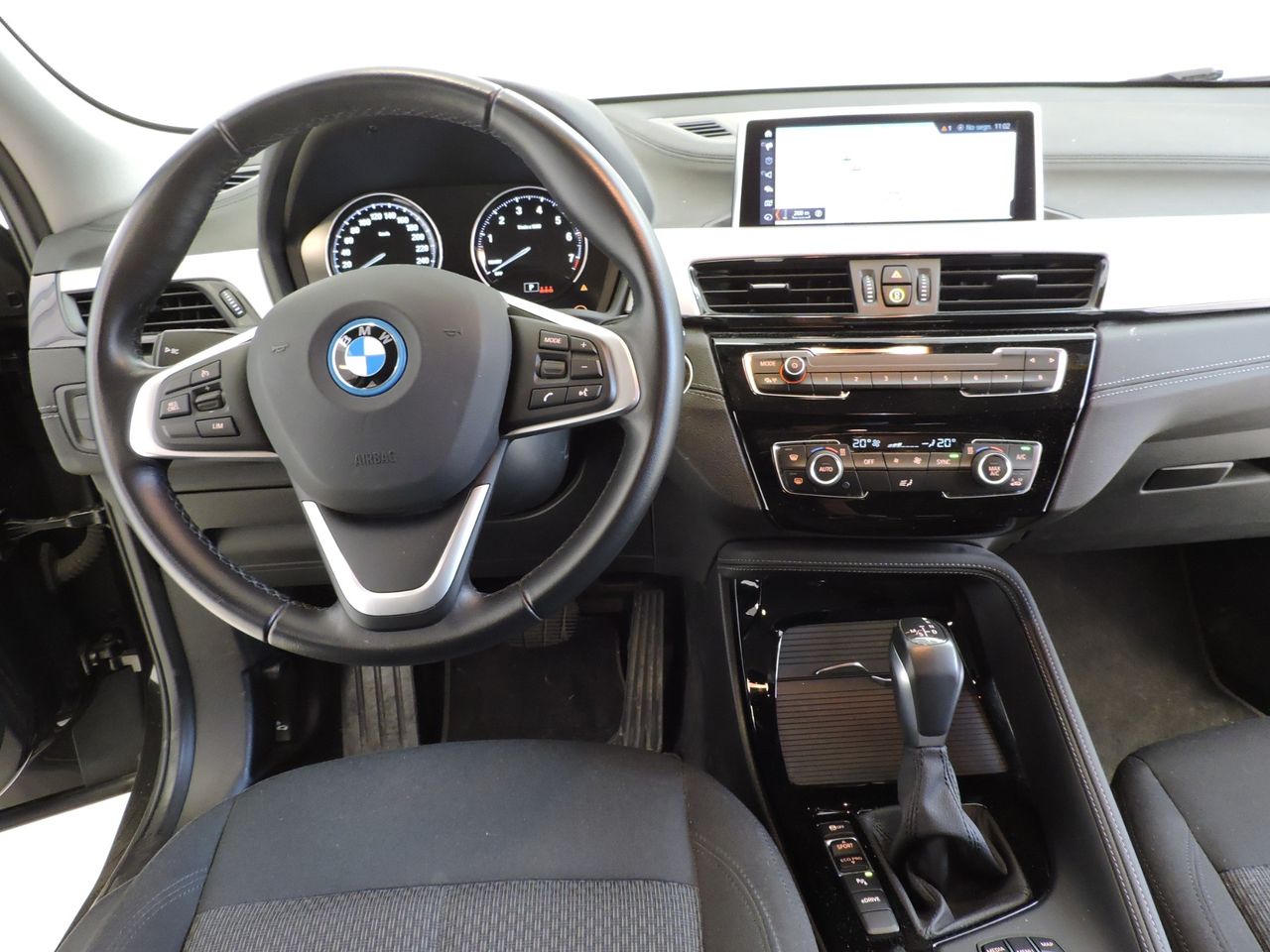 BMW X2 xDrive25e - Foto 8